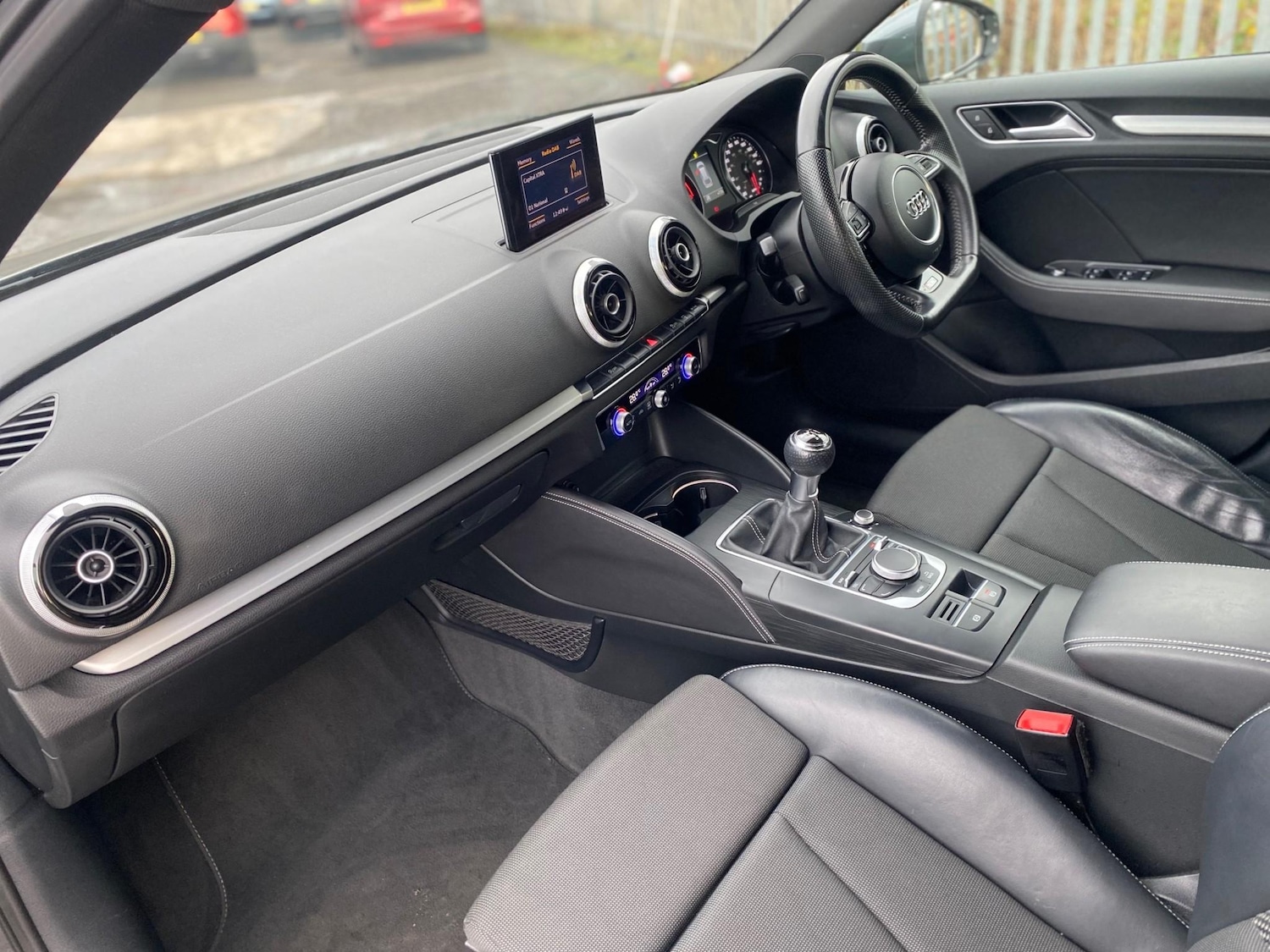 Used Audi A3 2014 for sale - 77026605: Photo 5