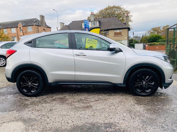 Used Honda HR-V 2016 for sale - 76196957: Photo 10