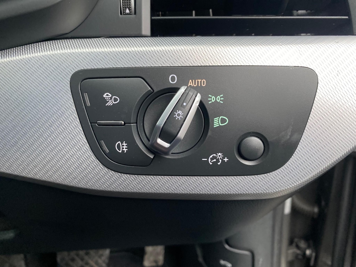 Used Audi A4 2020 for sale - 76887876: Photo 19