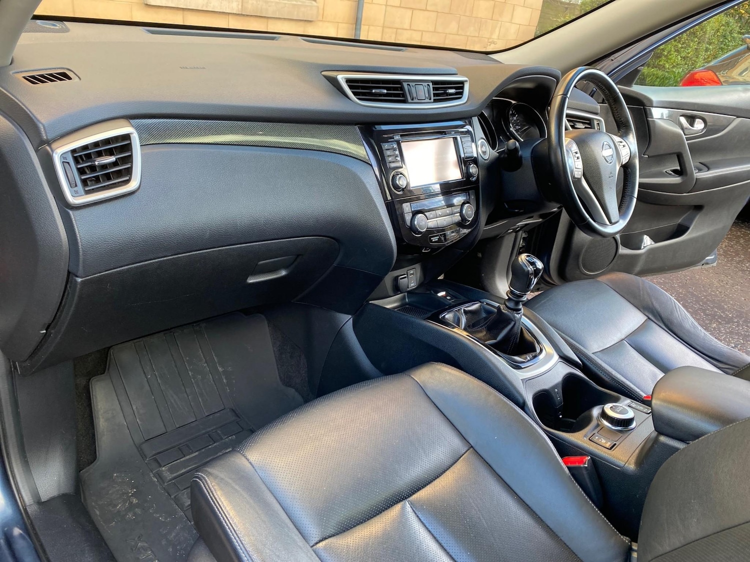 Used Nissan X-Trail 2015 for sale - 76438718: Photo 24