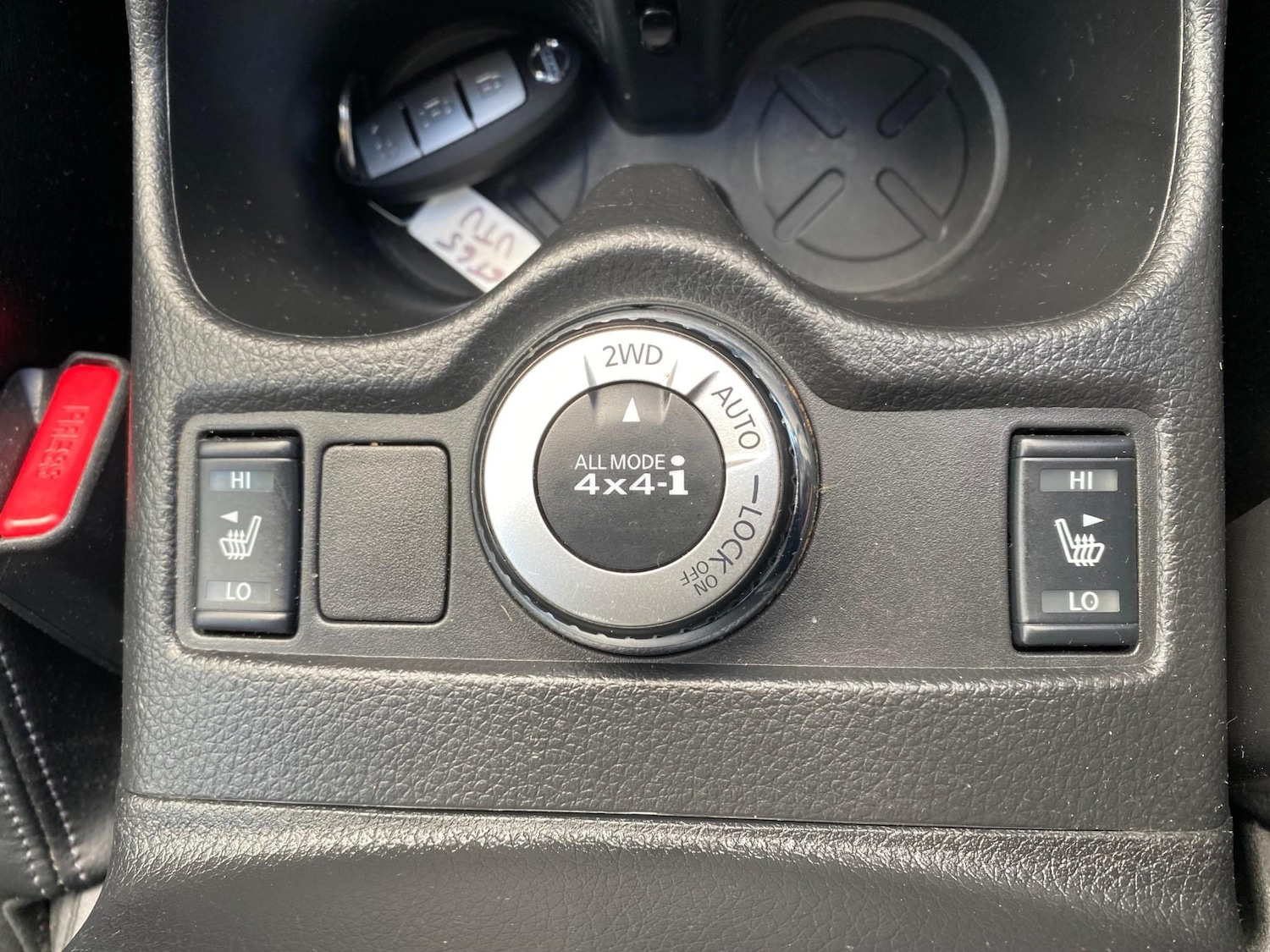 Used Nissan X-Trail 2015 for sale - 76438718: Photo 31