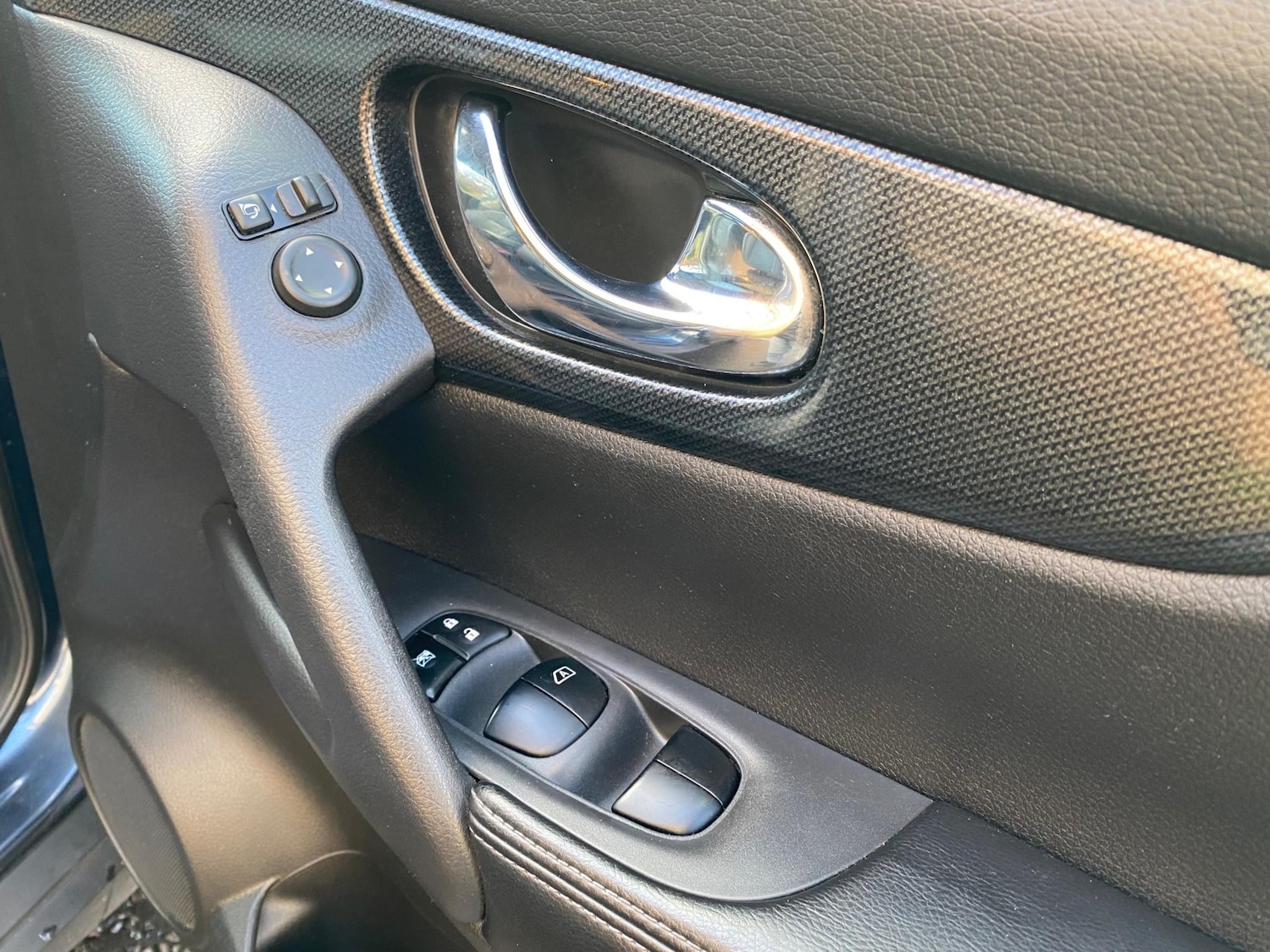 Used Nissan X-Trail 2015 for sale - 76438718: Photo 34