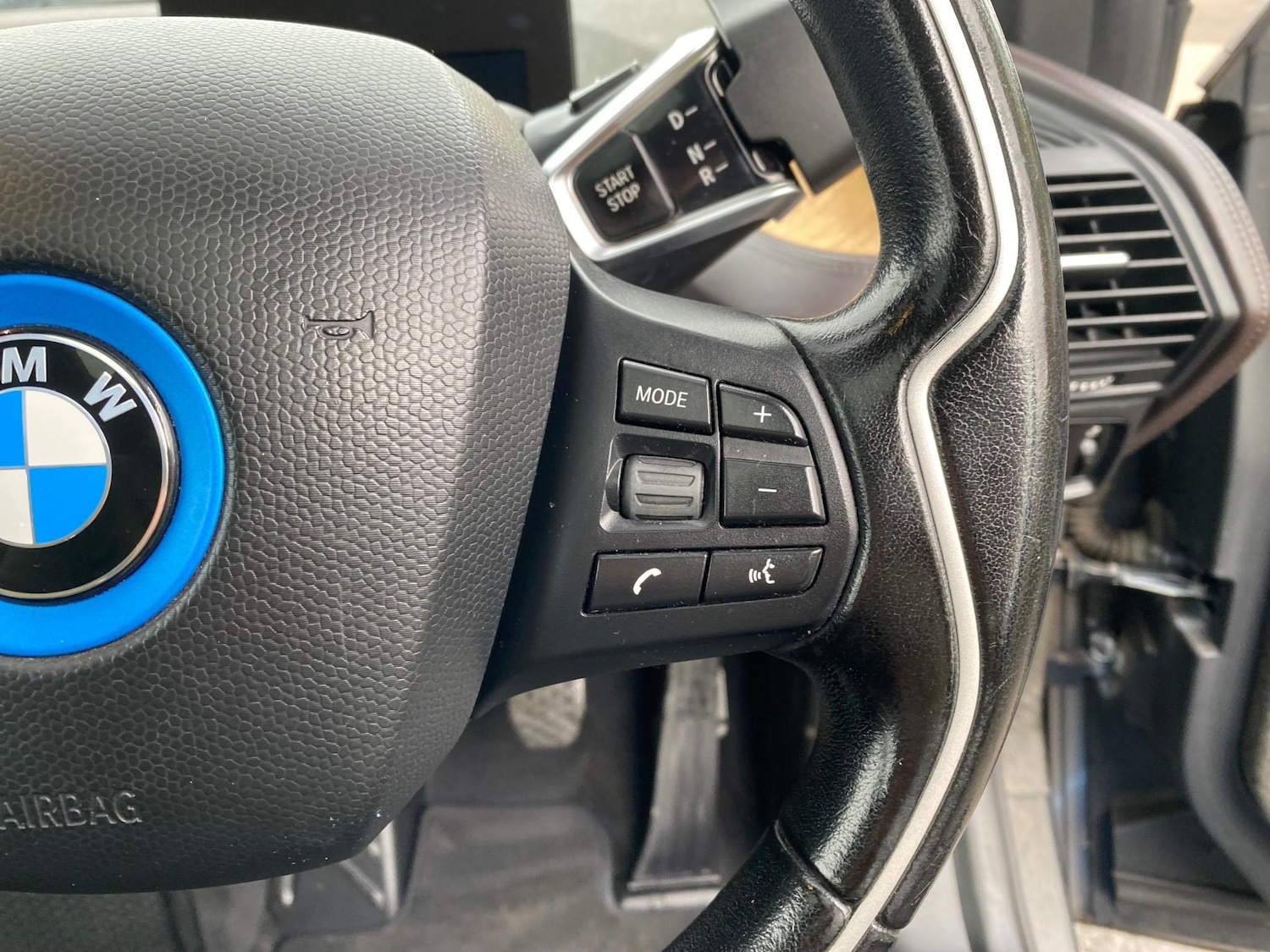 Used BMW i3 2015 for sale - 76494994: Photo 24