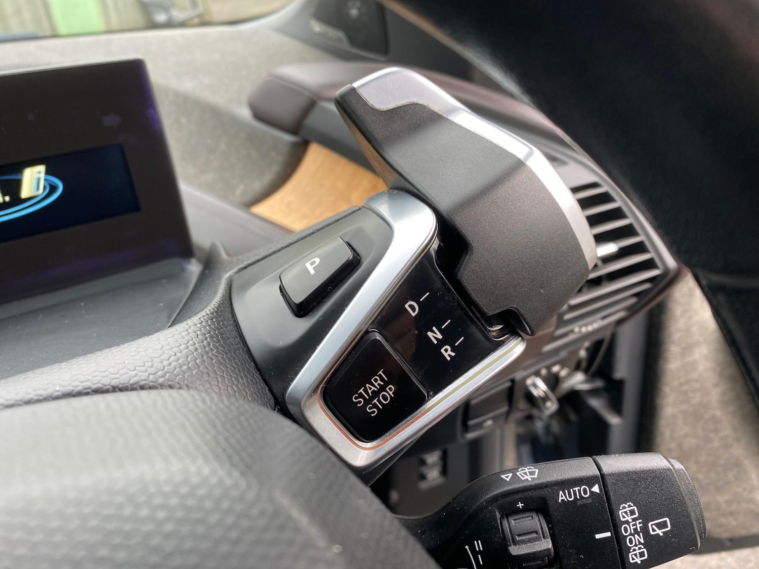 Used BMW i3 2015 for sale - 76494994: Photo 26