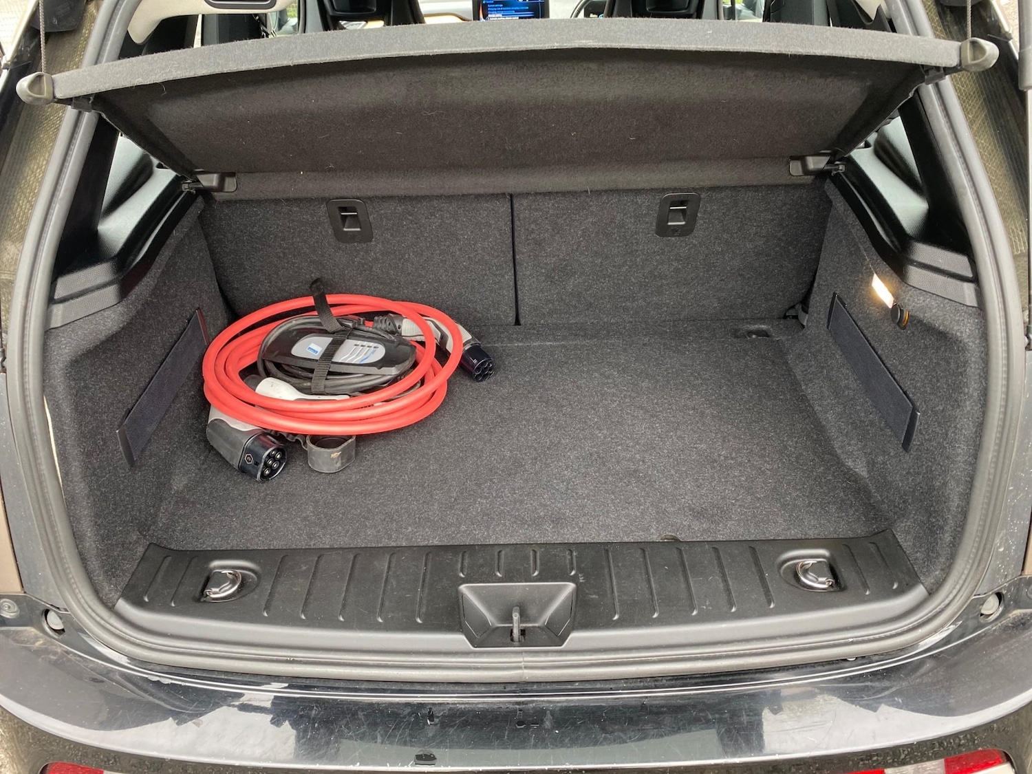 Used BMW i3 2015 for sale - 76494994: Photo 37