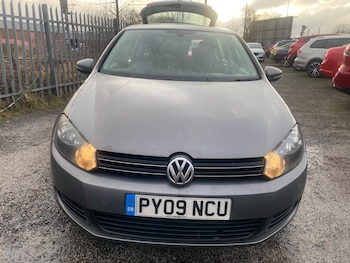 Used Volkswagen Golf 2009 for sale - 77382036: Photo