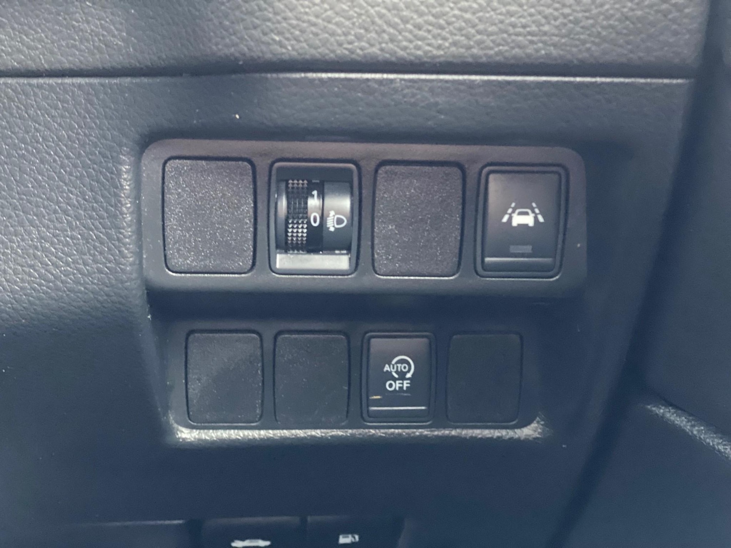 Used Nissan Qashqai 2018 for sale - 77849089: Photo 19