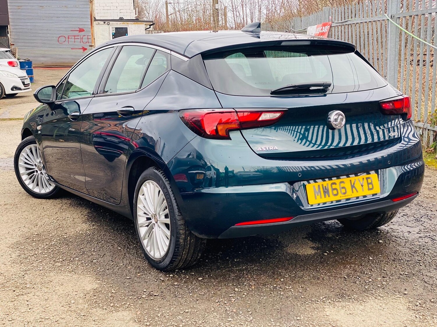 Used Vauxhall Astra 2016 for sale - 77989479: Photo 9