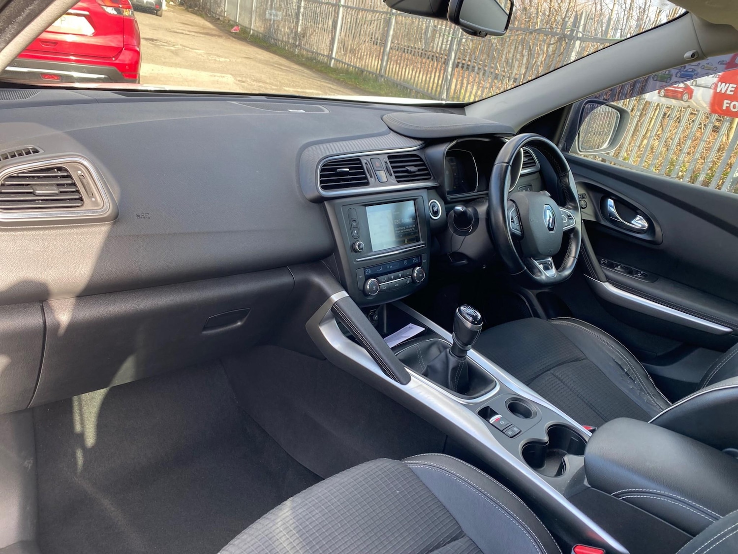 Used Renault Kadjar 2017 for sale - 77919029: Photo 5