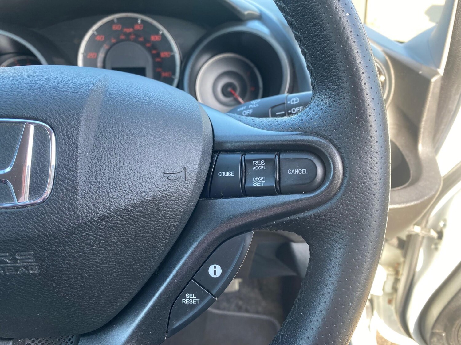 Used Honda Jazz 2014 for sale - 77989466: Photo 18