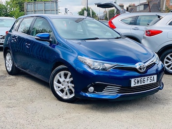Used Toyota Auris 2016 for sale - 79253878: Photo