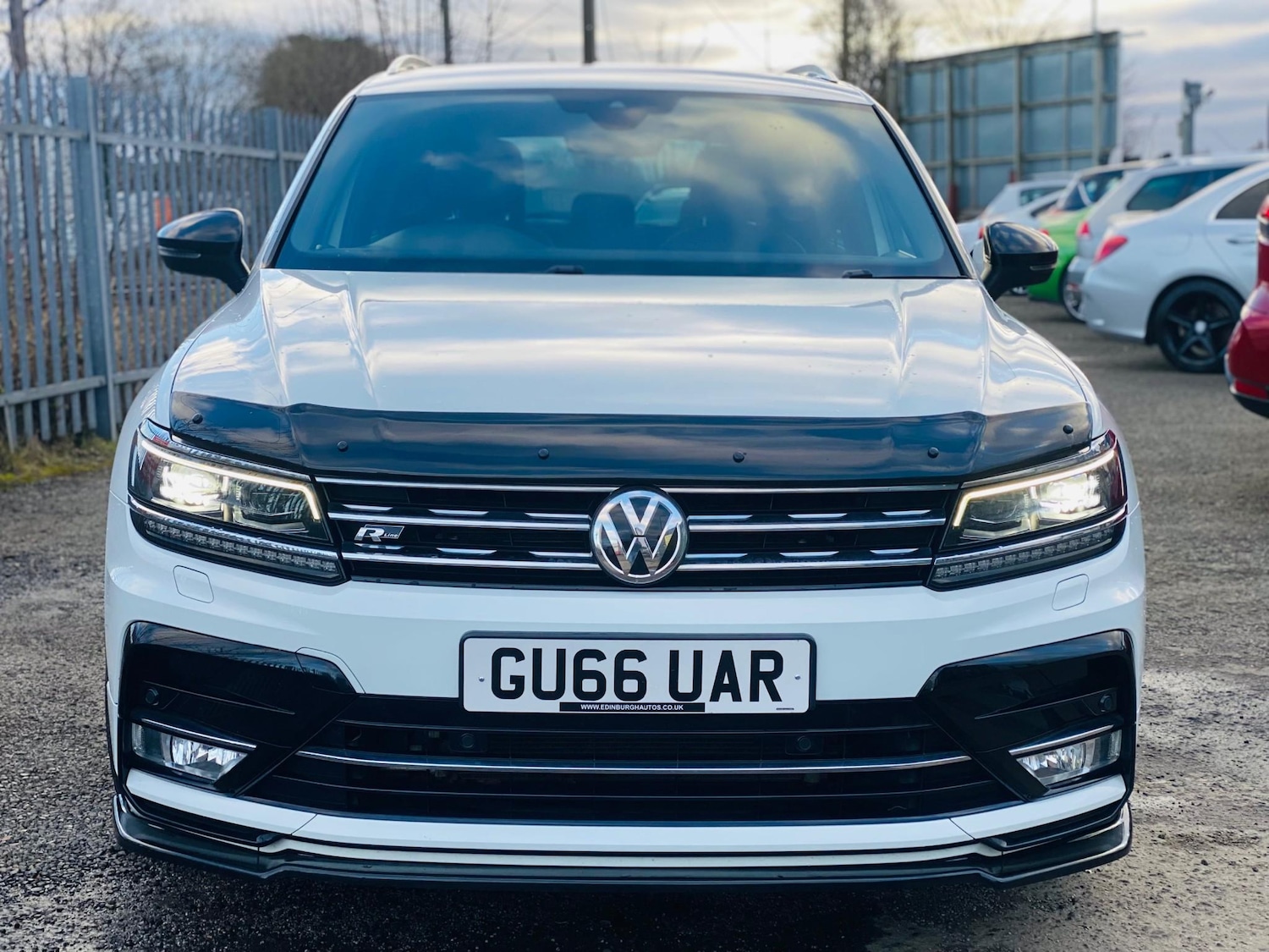 Used Volkswagen Tiguan 2016 for sale - 77718977: Photo 2