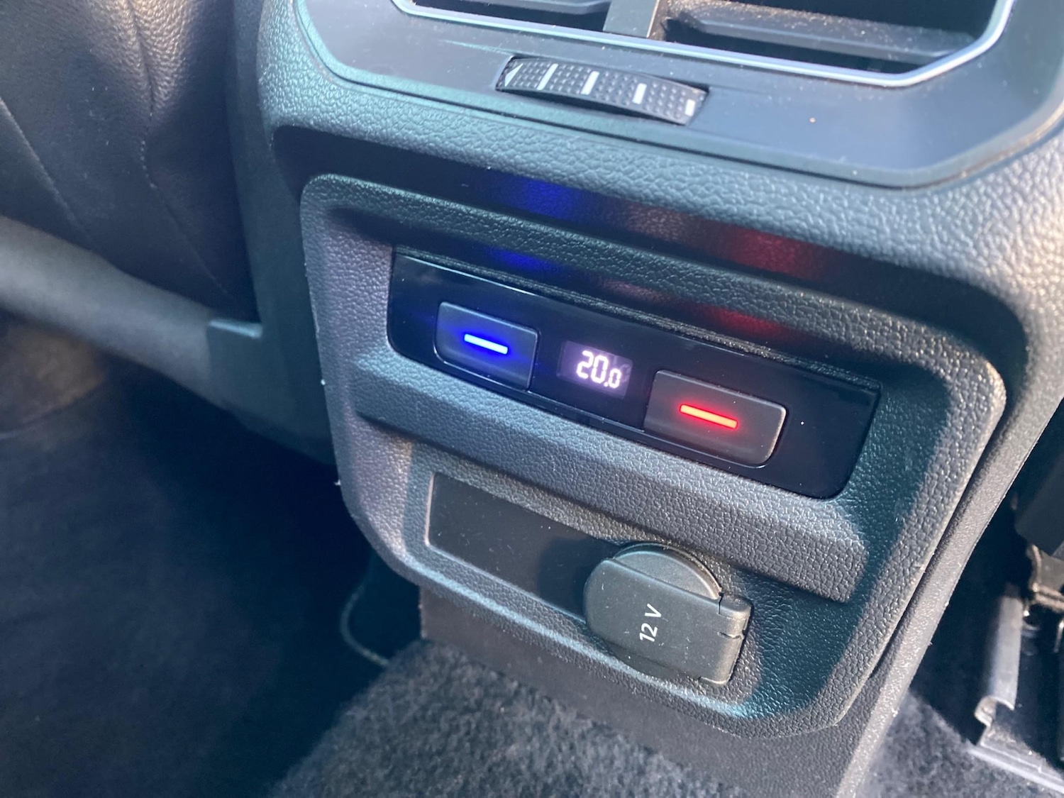 Used Volkswagen Tiguan 2016 for sale - 77718977: Photo 20