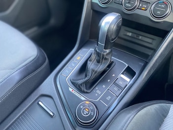 Used Volkswagen Tiguan 2016 for sale - 77718977: Photo