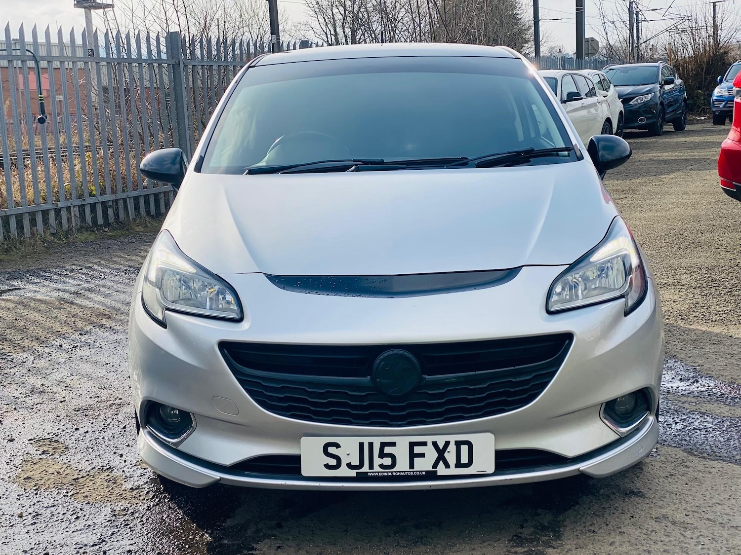 Used Vauxhall Corsa 2015 for sale - 77763991: Photo 2