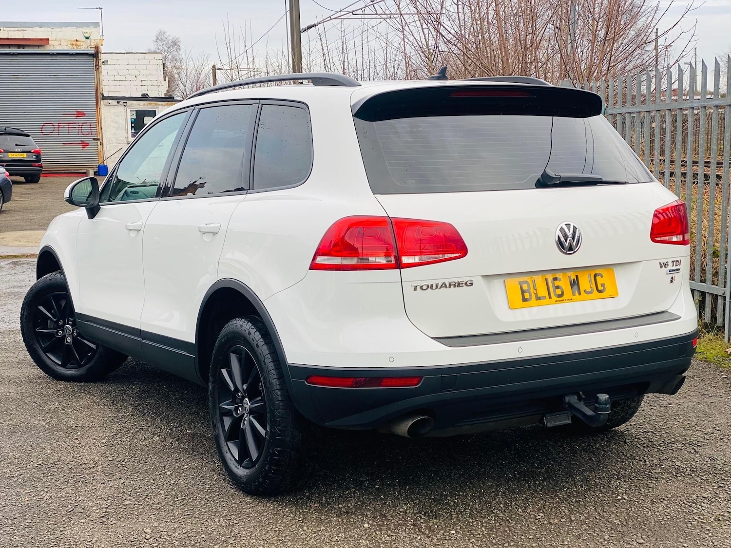 Used Volkswagen Touareg 2016 for sale - 76949475: Photo 10