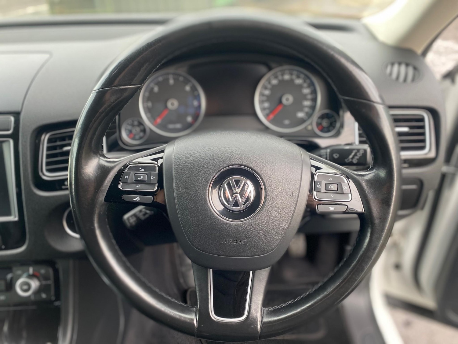 Used Volkswagen Touareg 2016 for sale - 76949475: Photo 17