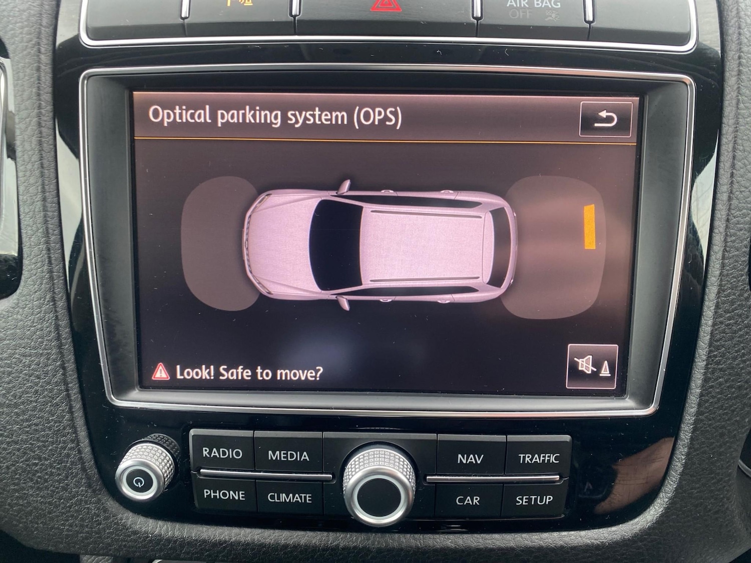 Used Volkswagen Touareg 2016 for sale - 76949475: Photo 27