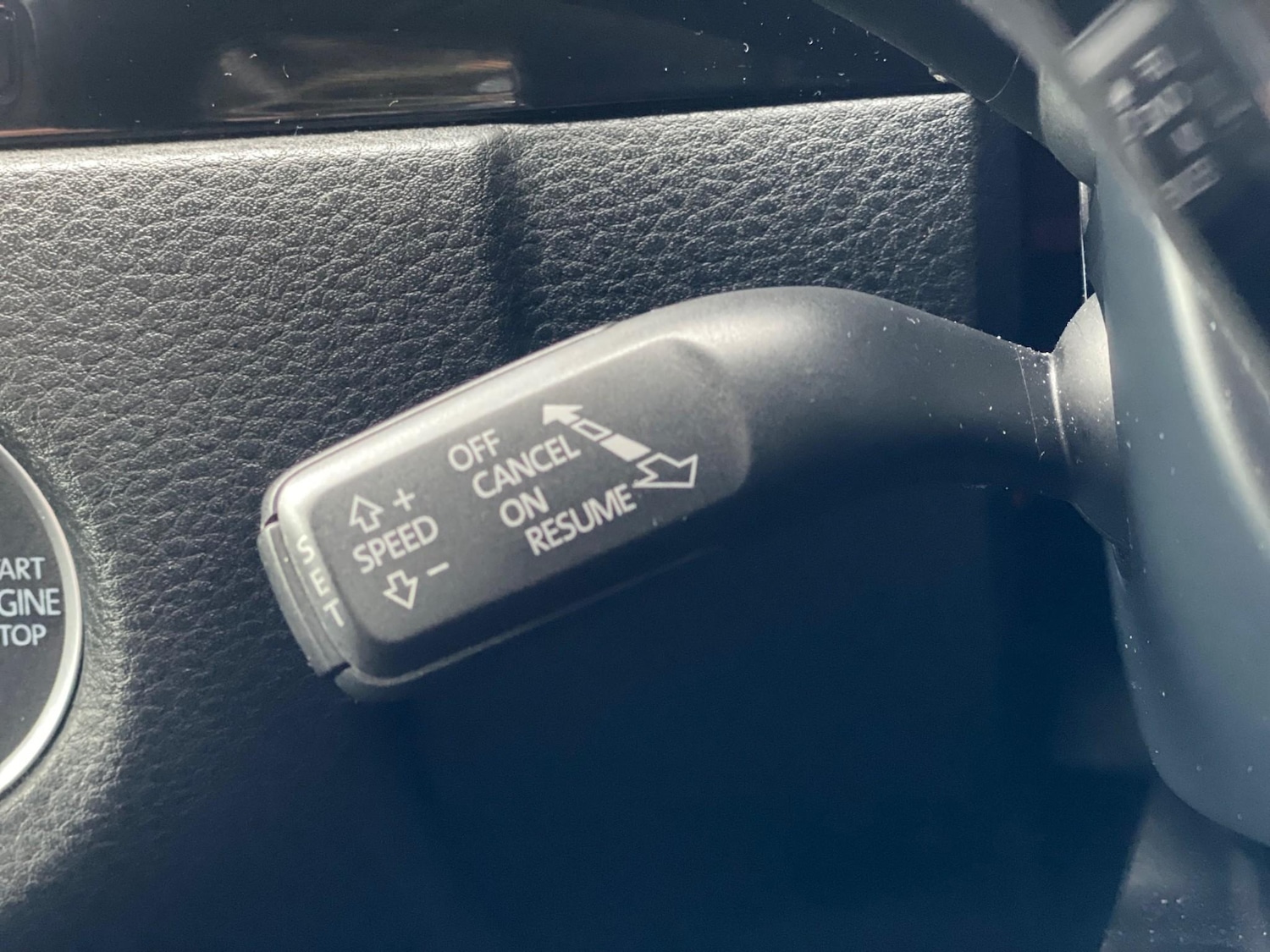 Used Volkswagen Touareg 2016 for sale - 76949475: Photo 31