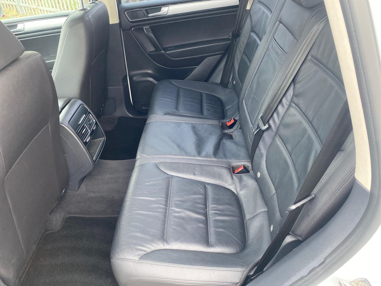 Used Volkswagen Touareg 2016 for sale - 76949475: Photo 33