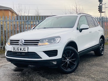 Used Volkswagen Touareg 2016 for sale - 76949475: Photo