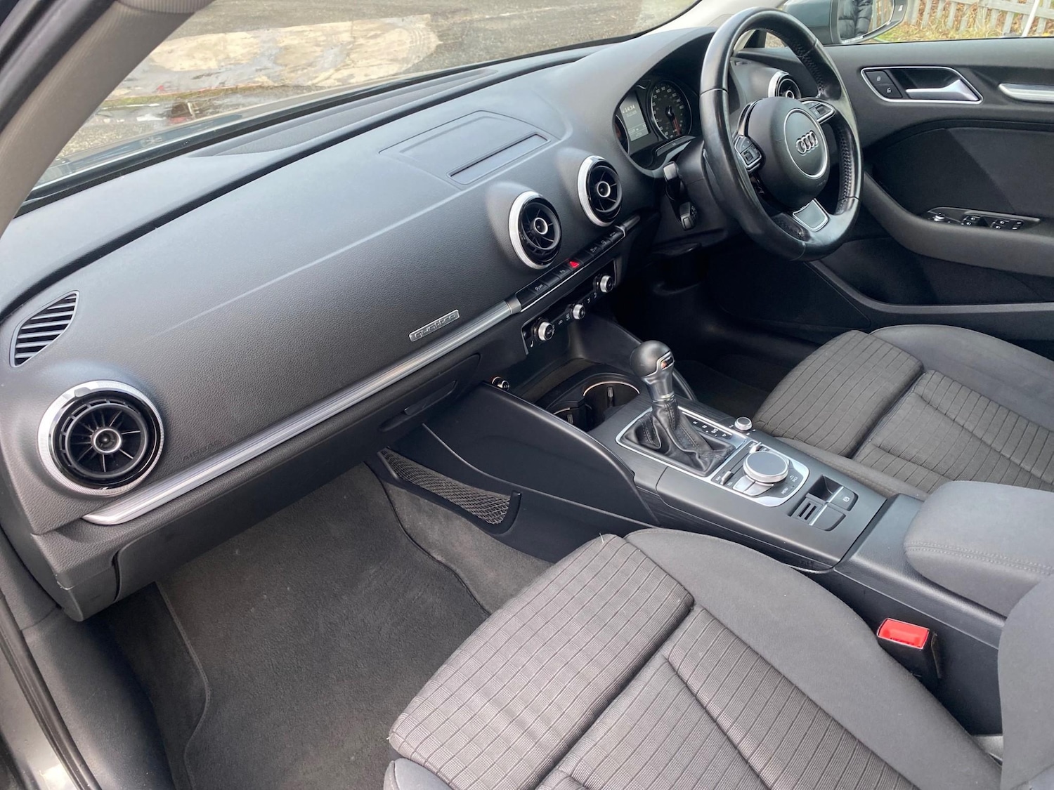 Used Audi A3 2015 for sale - 77026604: Photo 7