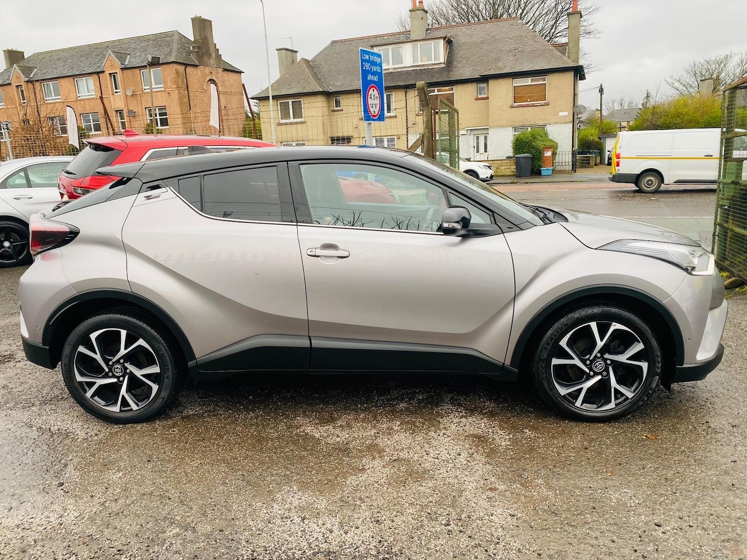 Used Toyota C-HR 2017 for sale - 77506029: Photo 10