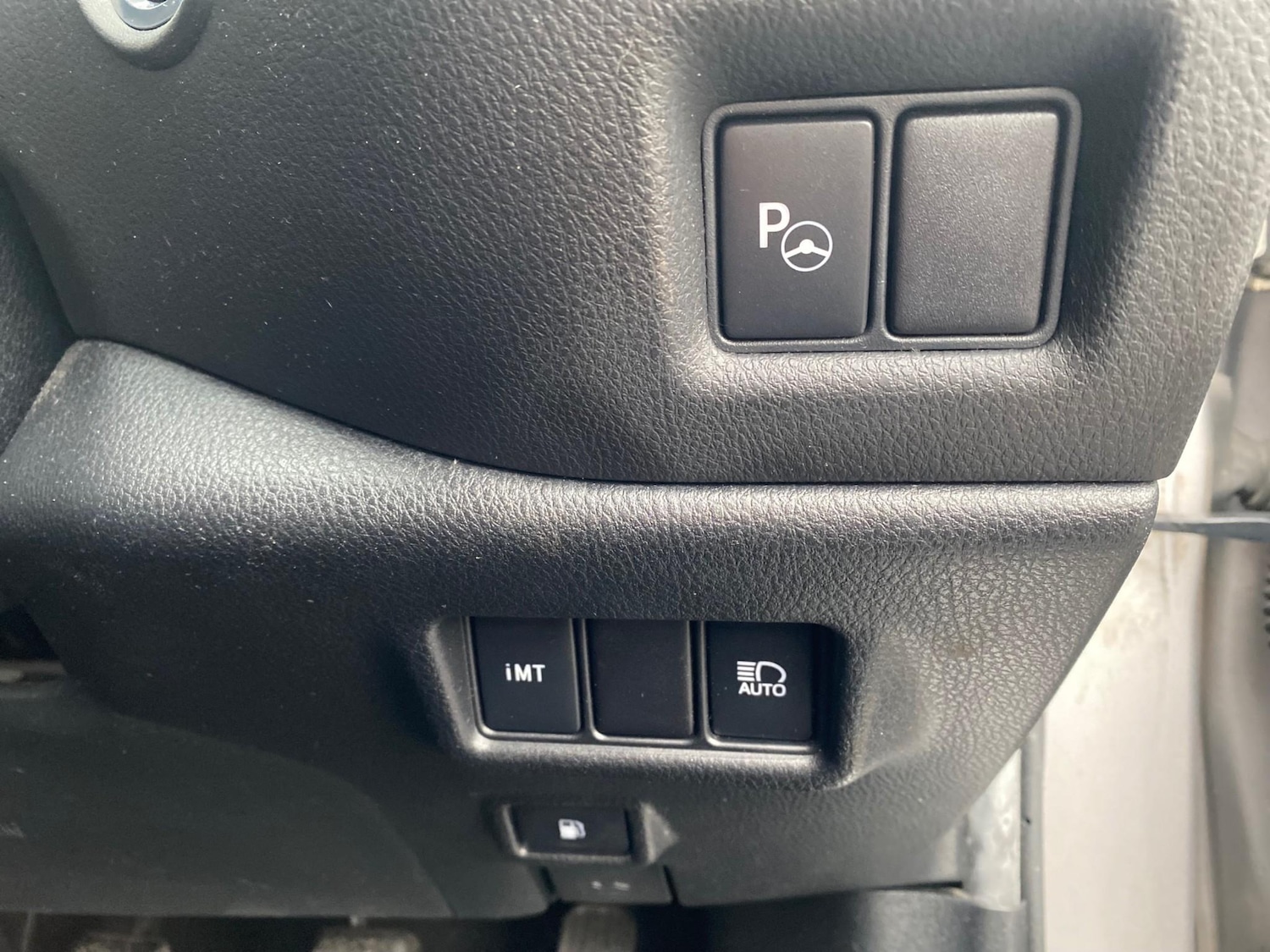 Used Toyota C-HR 2017 for sale - 77506029: Photo 17