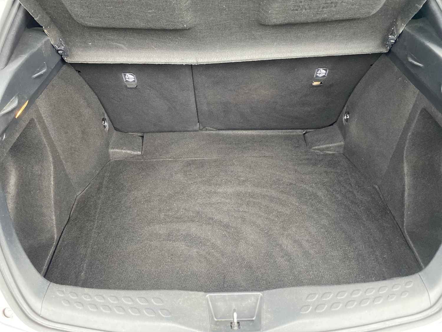 Used Toyota C-HR 2017 for sale - 77506029: Photo 30