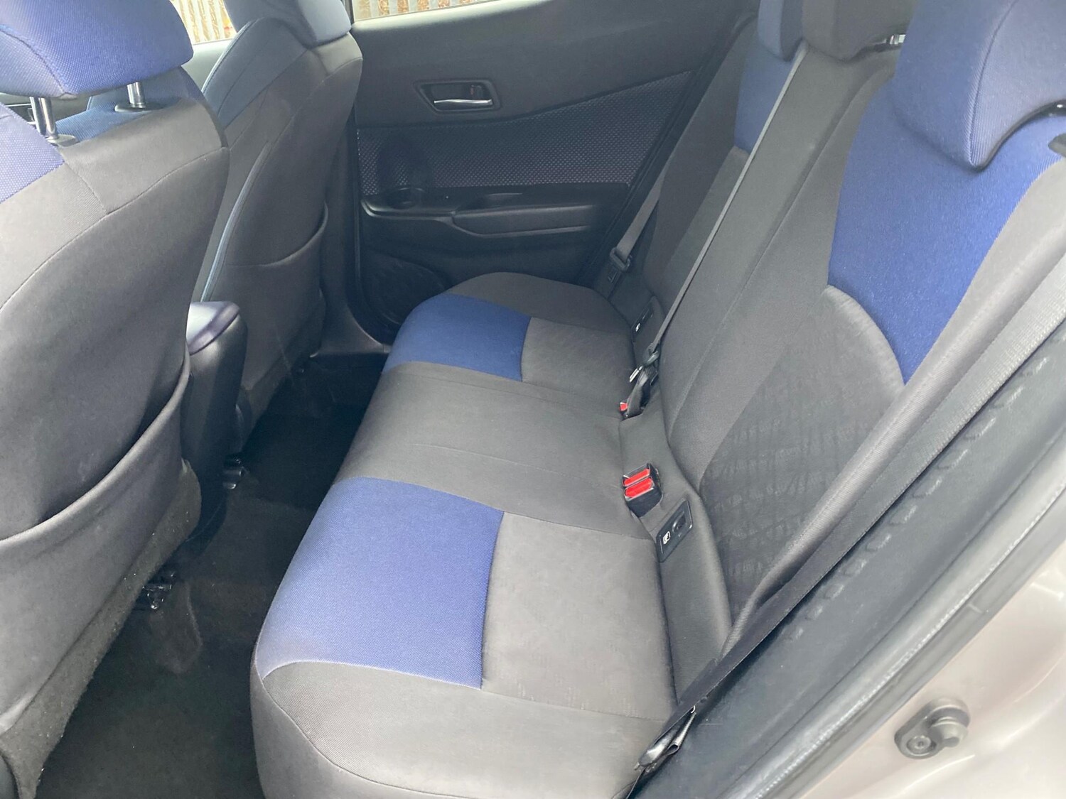 Used Toyota C-HR 2017 for sale - 77506029: Photo 31