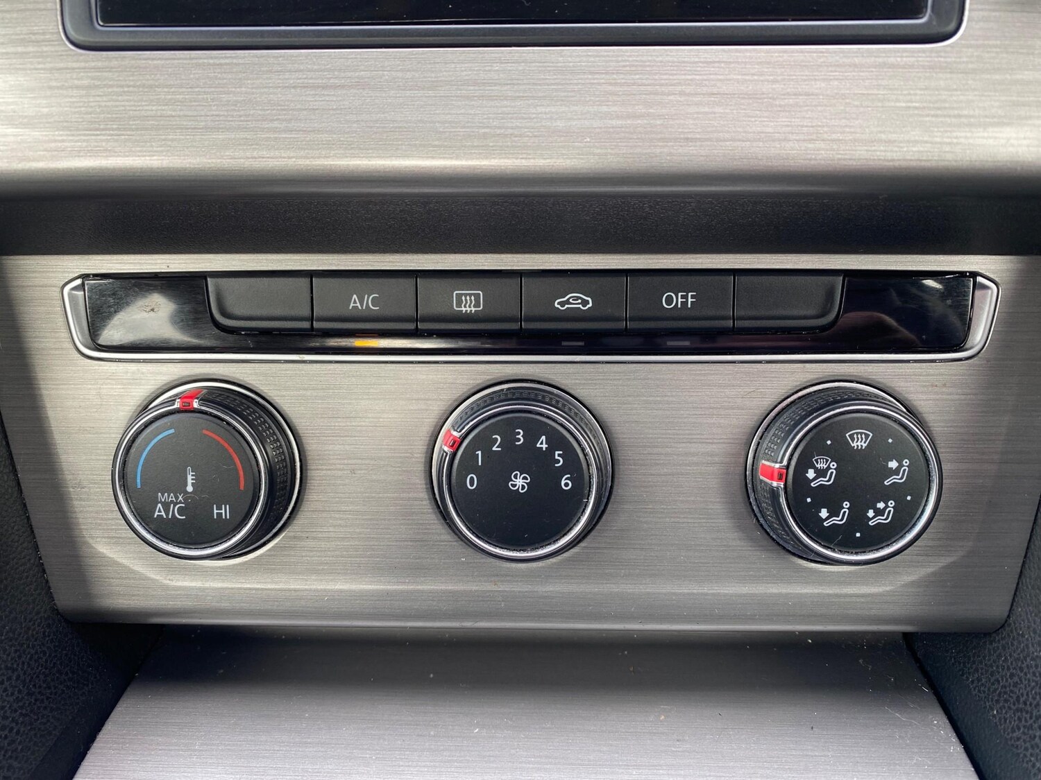 Used Volkswagen Passat 2016 for sale - 77819988: Photo 21