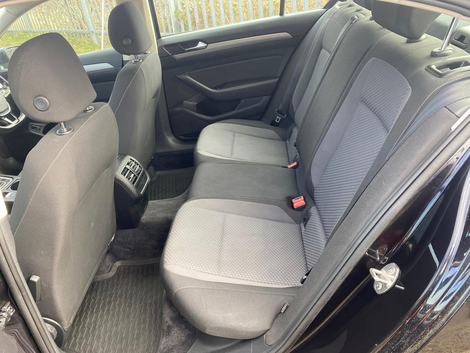 Used Volkswagen Passat 2016 for sale - 77819988: Photo 26