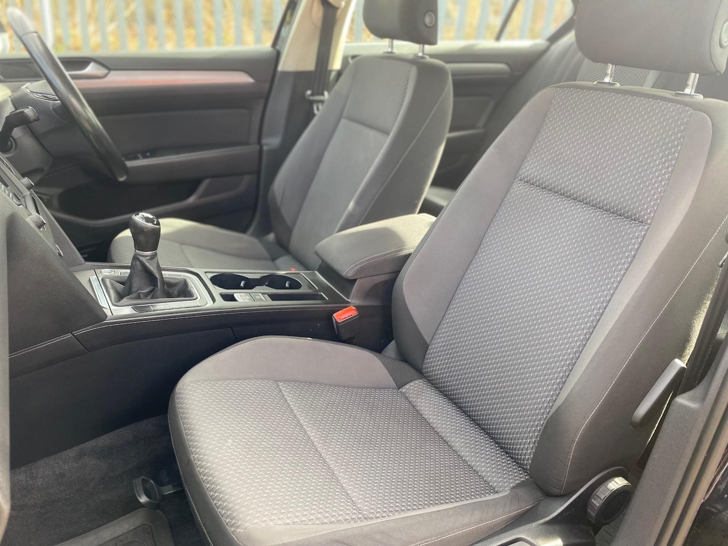 Used Volkswagen Passat 2016 for sale - 77819988: Photo 27