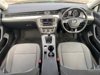 Used Volkswagen Passat 2016 for sale - 77819988: Photo