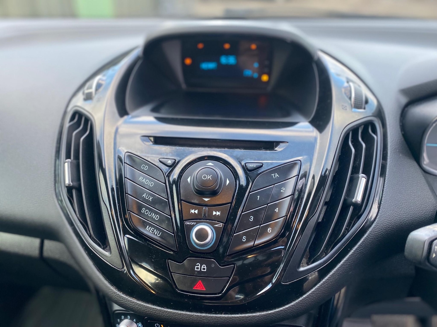 Used Ford B-MAX 2013 for sale - 77718976: Photo 21