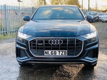 Used Audi Q8 2018 for sale - 76787596: Photo