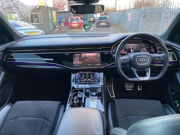 Used Audi Q8 2018 for sale - 76787596: Photo