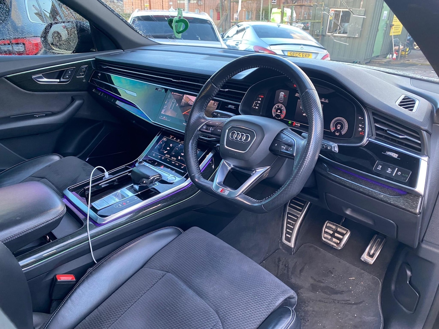 Used Audi Q8 2018 for sale - 76787596: Photo 8