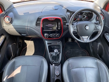 Used Renault Captur 2016 for sale - 79500400: Photo