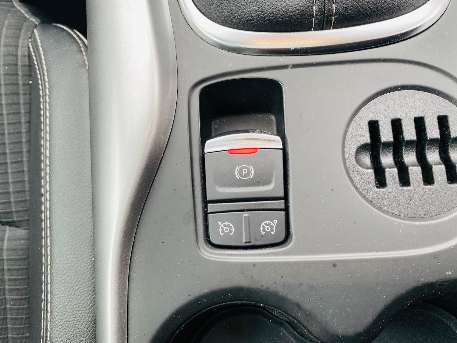 Used Renault Kadjar 2016 for sale - 76146848: Photo 24