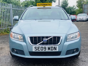 Used Volvo V70 2009 for sale - 79141442: Photo