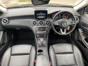 Used Mercedes-Benz A-Class 2017 for sale - 79613603: Photo