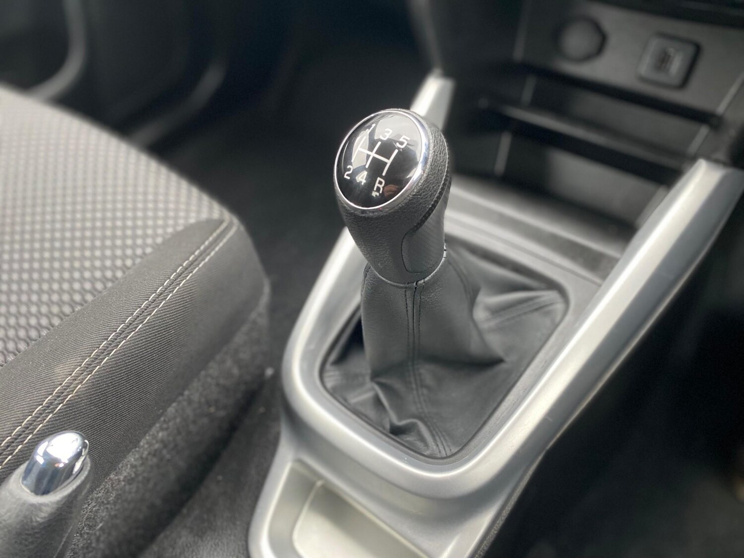 Used Suzuki Vitara 2015 for sale - 77763993: Photo 26