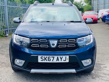 Used Dacia Sandero Stepway 2017 for sale - 79154515: Photo