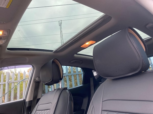 Used Hyundai Ix35 2011 for sale - 76302993: Photo 32