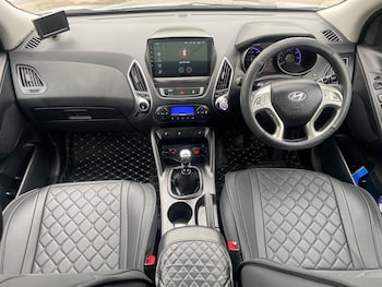 Used Hyundai Ix35 2011 for sale - 76302993: Photo 4