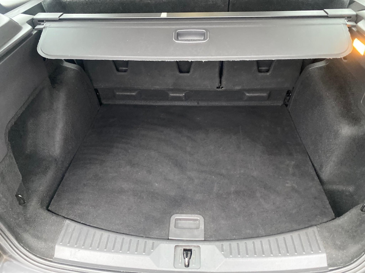 Used Ford Kuga 2015 for sale - 77037066: Photo 24