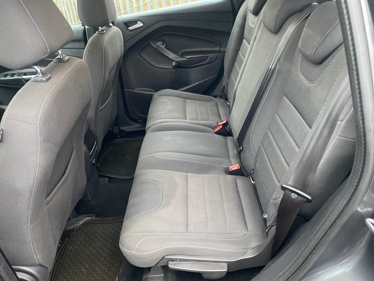 Used Ford Kuga 2015 for sale - 77037066: Photo 25