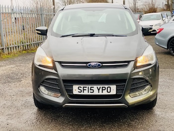 Used Ford Kuga 2015 for sale - 77037066: Photo