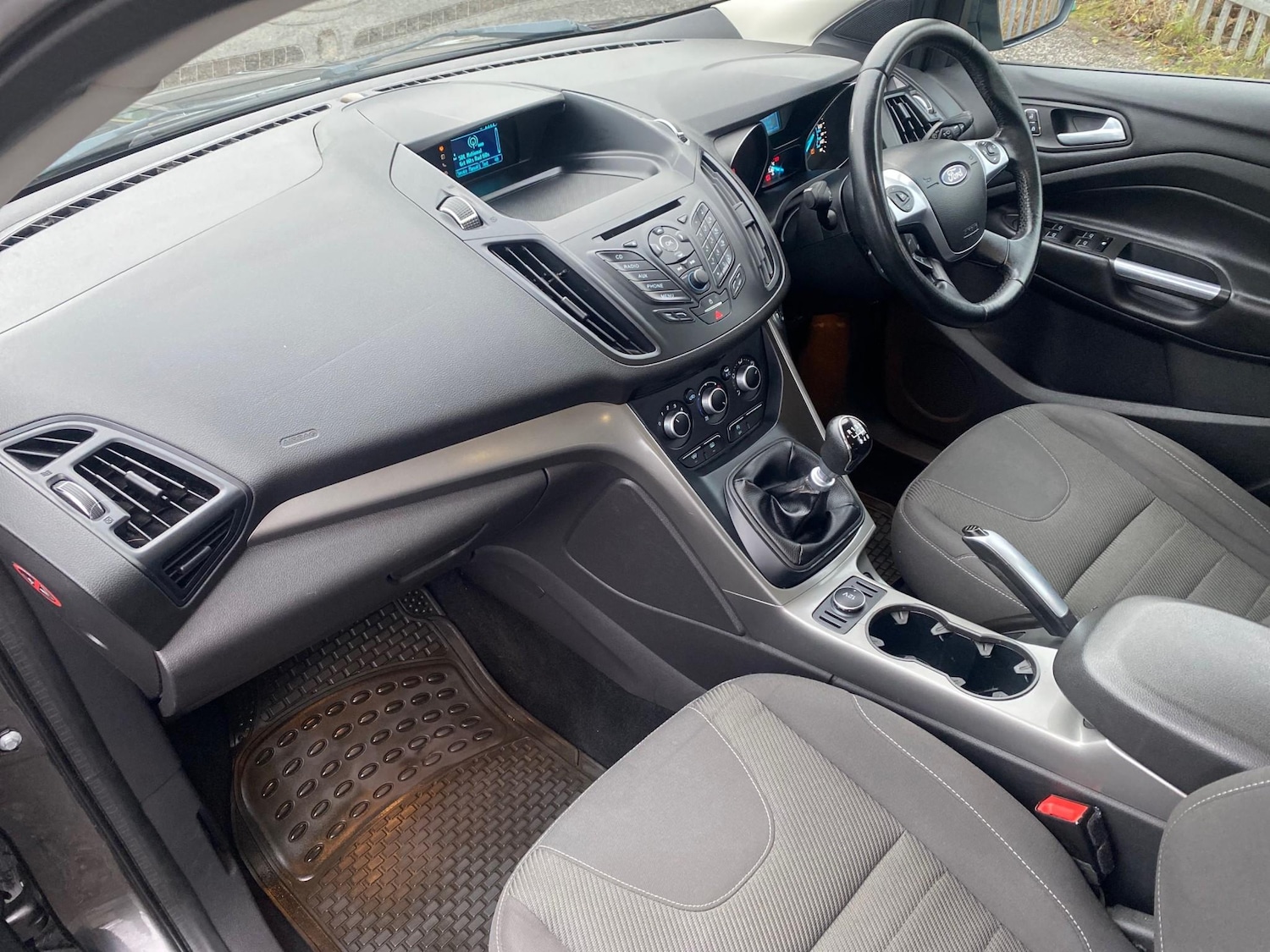 Used Ford Kuga 2015 for sale - 77037066: Photo 5